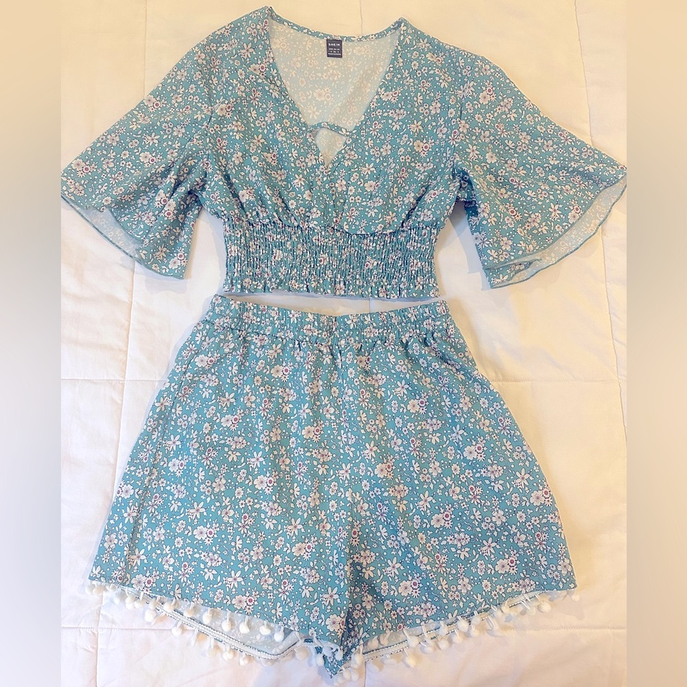 Shein 2 piece Crop top and short set